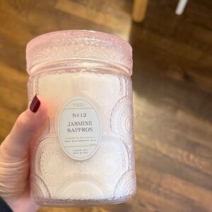 Leoben No.12 Jasmine Saffron Pink Candle. Amazing Valentine’s Gift